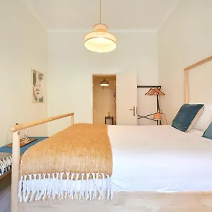  Apartamento Charming 3br W/ Patio, By Timecooler Portugal