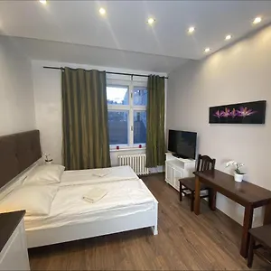 Apartamento P&j Sw. Krzyza Polónia